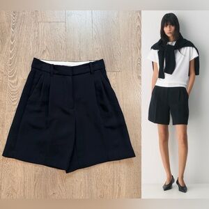 Aritzia Effortless Shorts -Long
